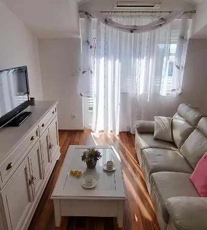 Apartamento Cambellezza Kaštela